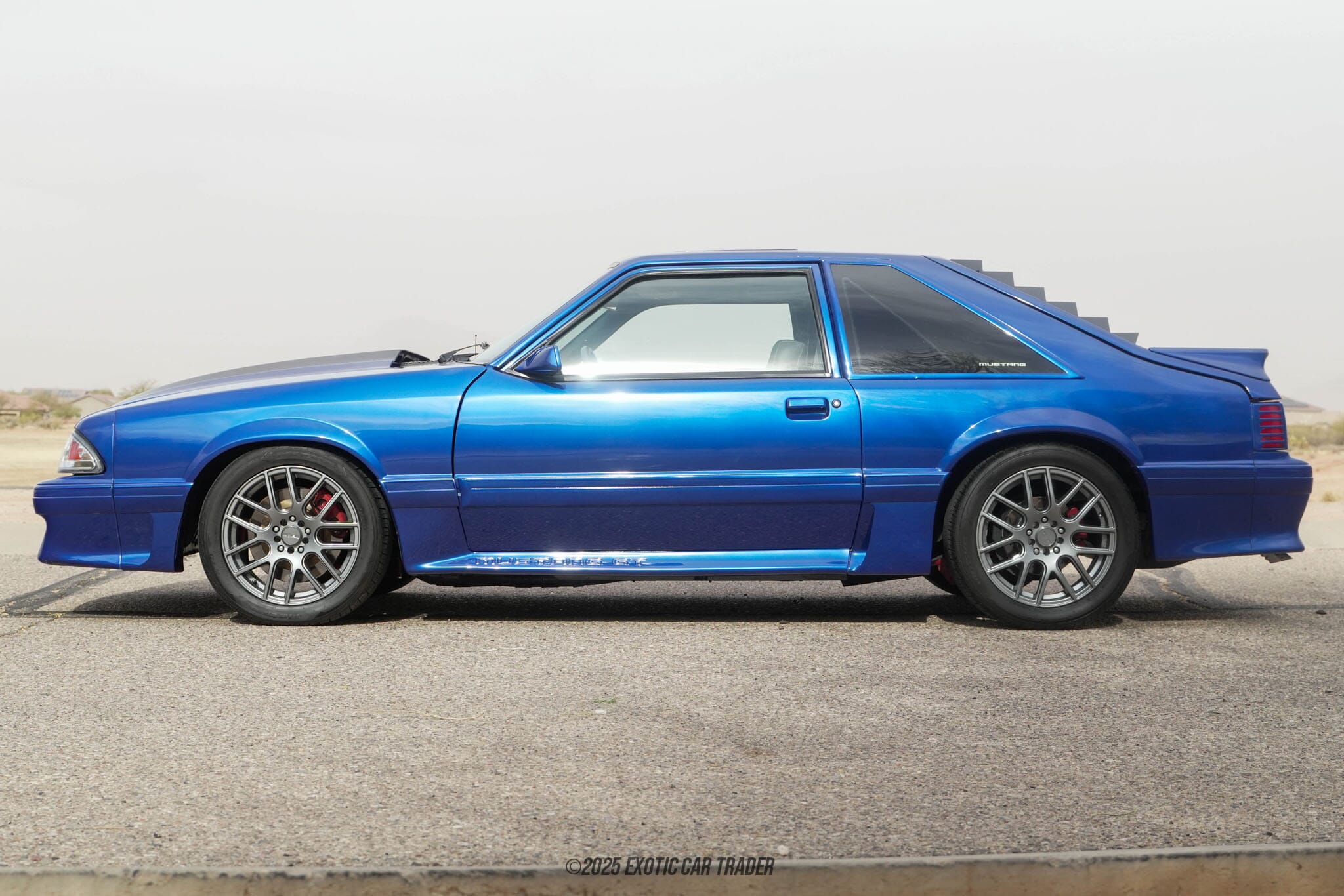 フォード MUSTANG GT メタリックブルー 2022 FORD MUSTANG GT PREMIUM PERFORMANCE GRABBER BLUE